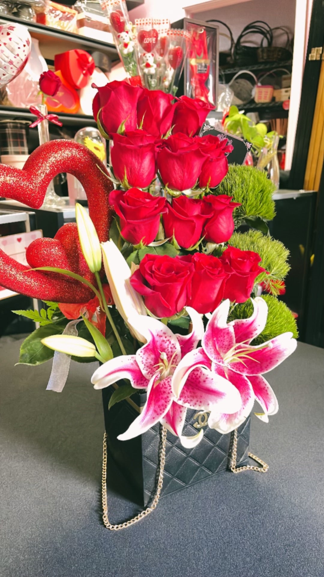 Chanel Rose Elegance: Roses & Lilies ๐นโจ